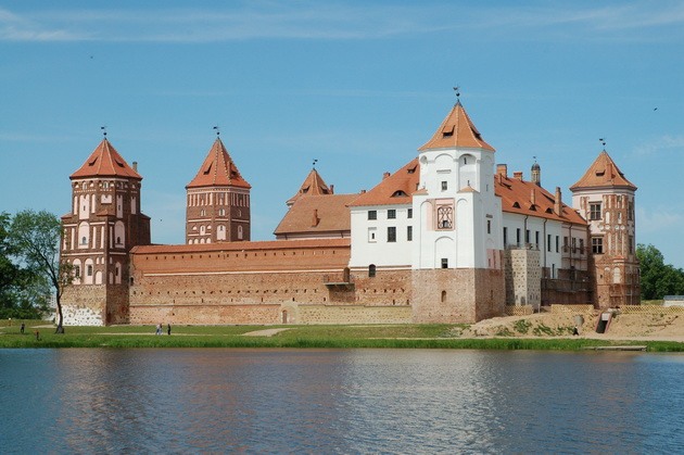 Мирський замок Мирський замок Білорусь